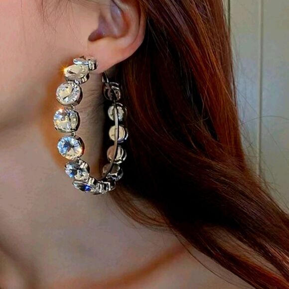 Women's Gorgeous Rhinestone Hoop Earrings NWOT ❤️ 5/$25 Bundled - Picture 1 of 7
